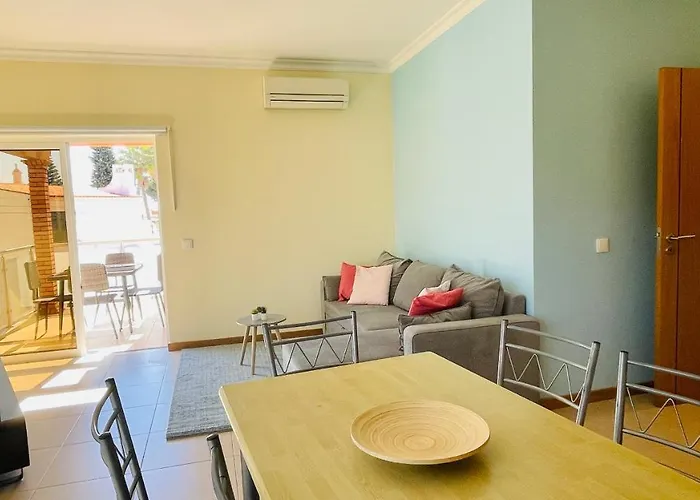 Oura Oasis D By Check-in Portugal 阿尔布费拉